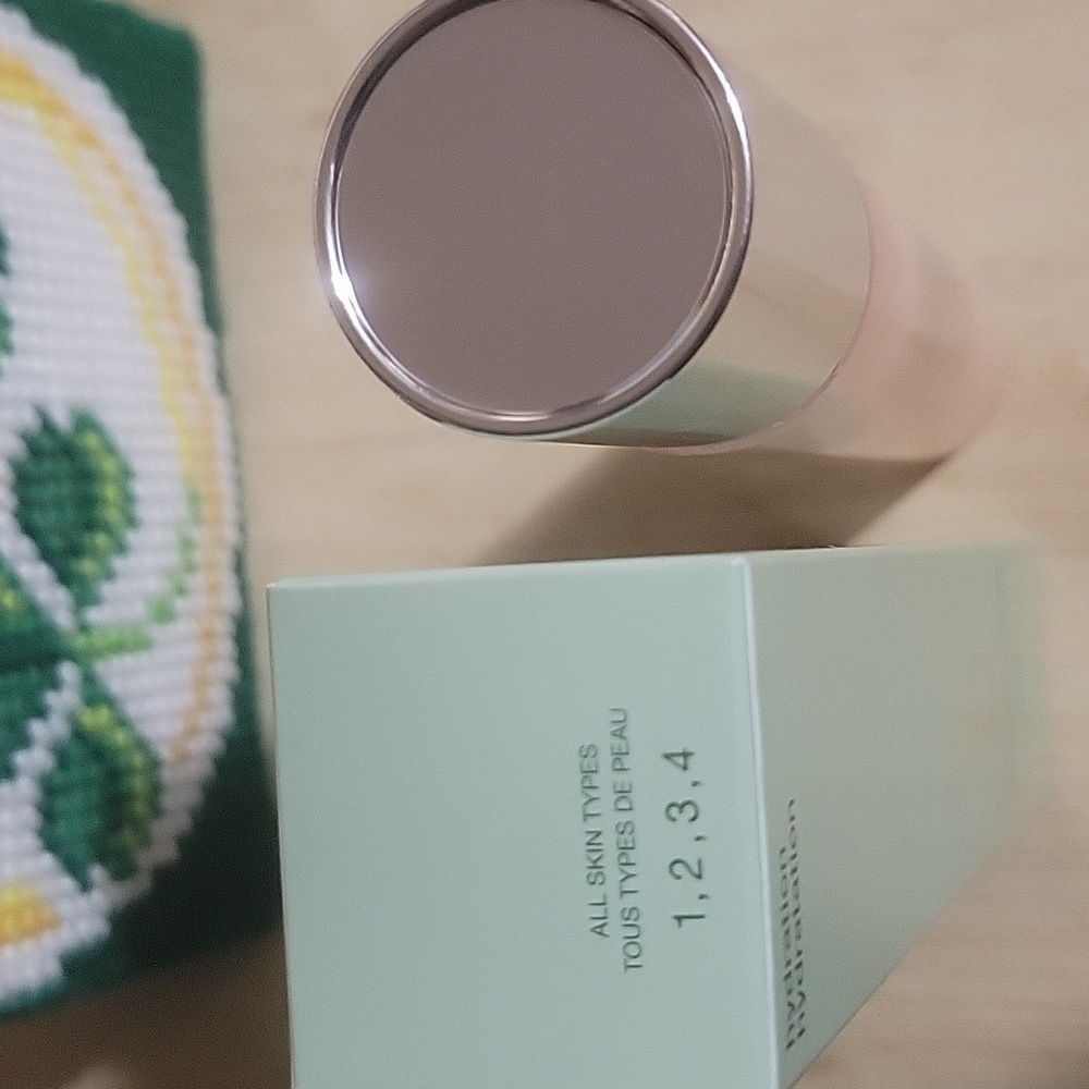Clinique Moisture Surge Lotion - Picture 2 of 4